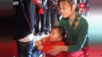 成人巨型婴儿视频播放,揭秘成人世界中的婴儿现象