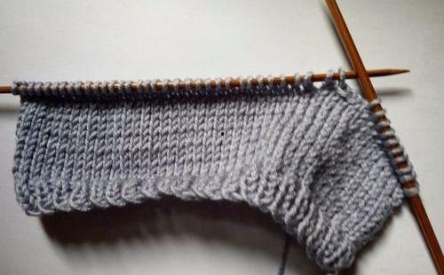 成人贴身毛衣编织视频,轻松学会成人贴身毛衣制作技巧