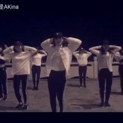 成人歌舞蹈视频简单,共赴歌舞盛宴