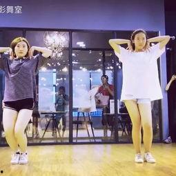 岑村成人跳舞视频